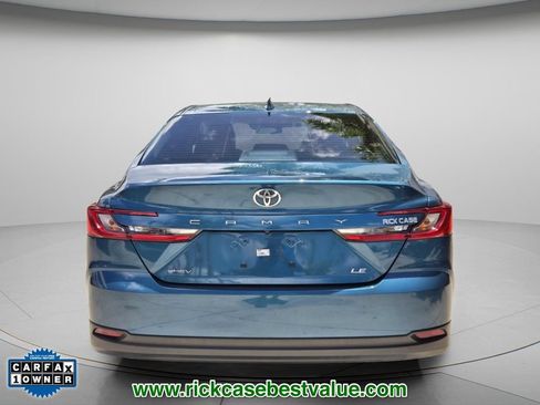 Used 2025 Toyota Camry LE FWD image 6
