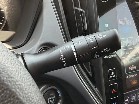 Certified 2024 Subaru Crosstrek 2.5i Wilderness w/ Crosstrek Mirror Package AWD/4WD image 31