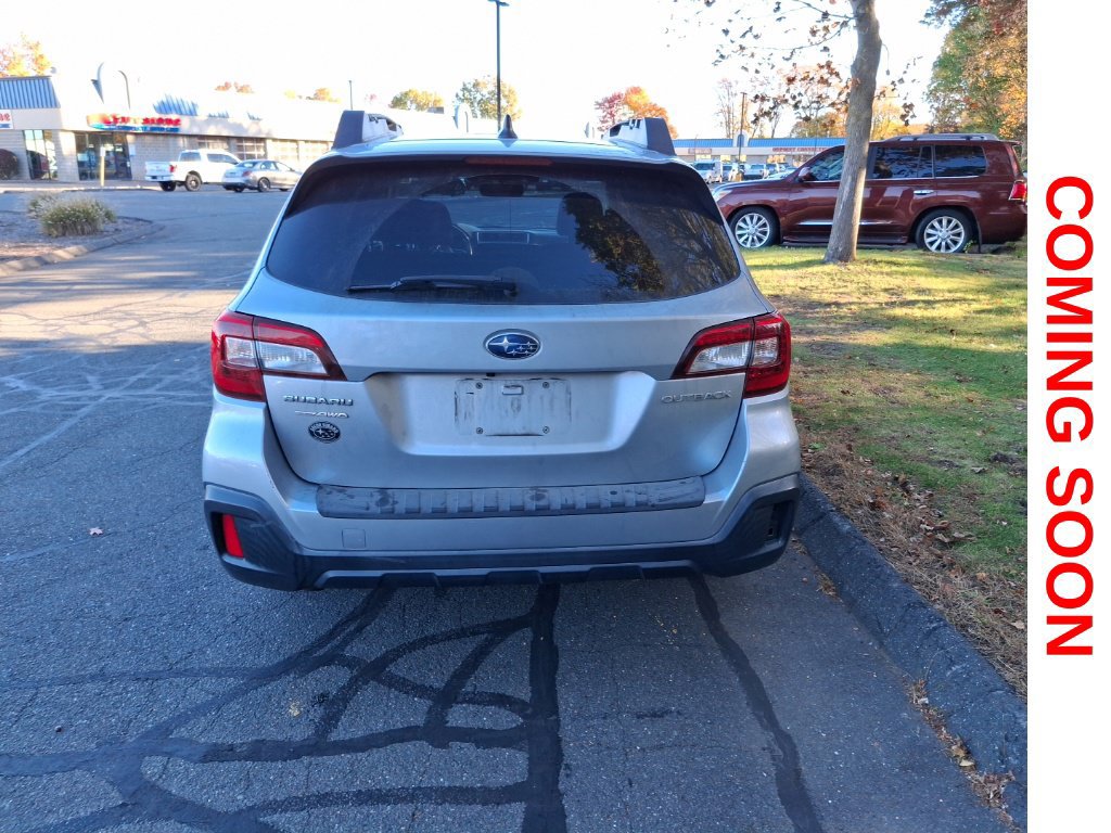 Used 2019 Subaru Outback 2.5i Premium AWD/4WD image 7