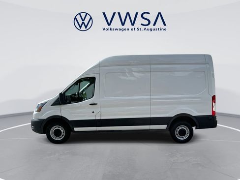 Used 2024 Ford Transit 250 148 High Roof RWD image 5