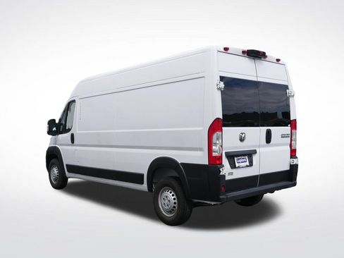 Used 2025 RAM ProMaster 2500 FWD image 8