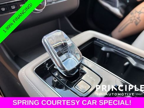 New 2026 Volvo XC90 B5 Core AWD/4WD image 15