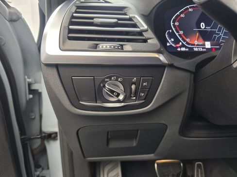 Used 2024 BMW X3 sDrive30i w/ Premium Package w/ZPA RWD image 27