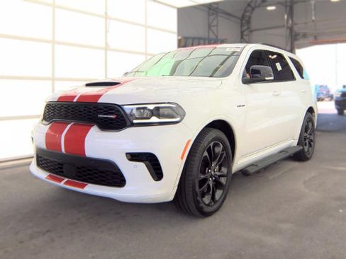 Used 2025 Dodge Durango R/T AWD/4WD image 4