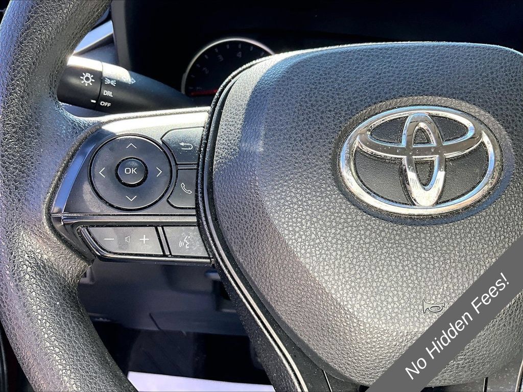 Used 2019 Toyota RAV4 LE w/ All Weather Liner Package AWD/4WD image 16