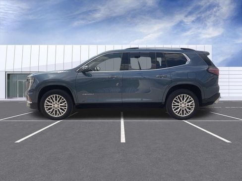 Used 2025 GMC Acadia Denali AWD/4WD image 5
