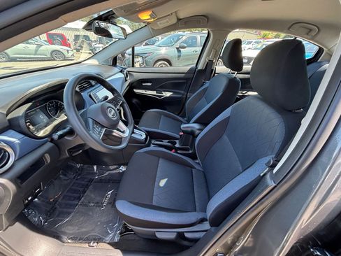 Used 2025 Nissan Versa SV FWD image 24