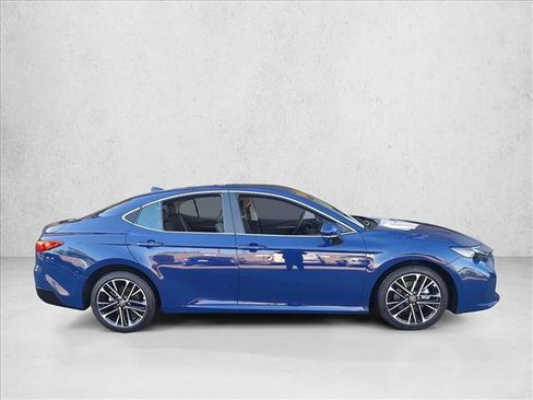 Certified 2025 Toyota Camry XLE image 4