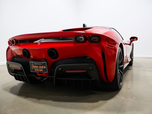 Used 2022 Ferrari SF90 Stradale AWD/4WD image 82