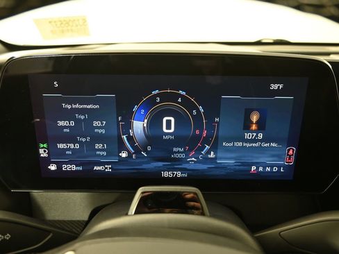 Used 2025 Chevrolet Traverse High Country w/ LPO, Floor Liner Package image 26