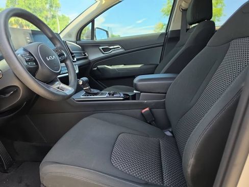 Certified 2023 Kia Sportage LX FWD image 14