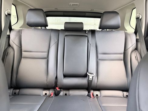 Used 2026 Nissan Rogue SV w/ SV Premium Package AWD/4WD image 17