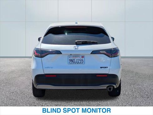 Certified 2025 Honda HR-V Sport image 8