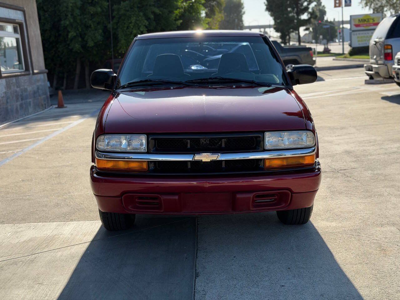Used 2001 Chevrolet S10 Pickup LS w/ Preferred Equipment Group RWD image 4