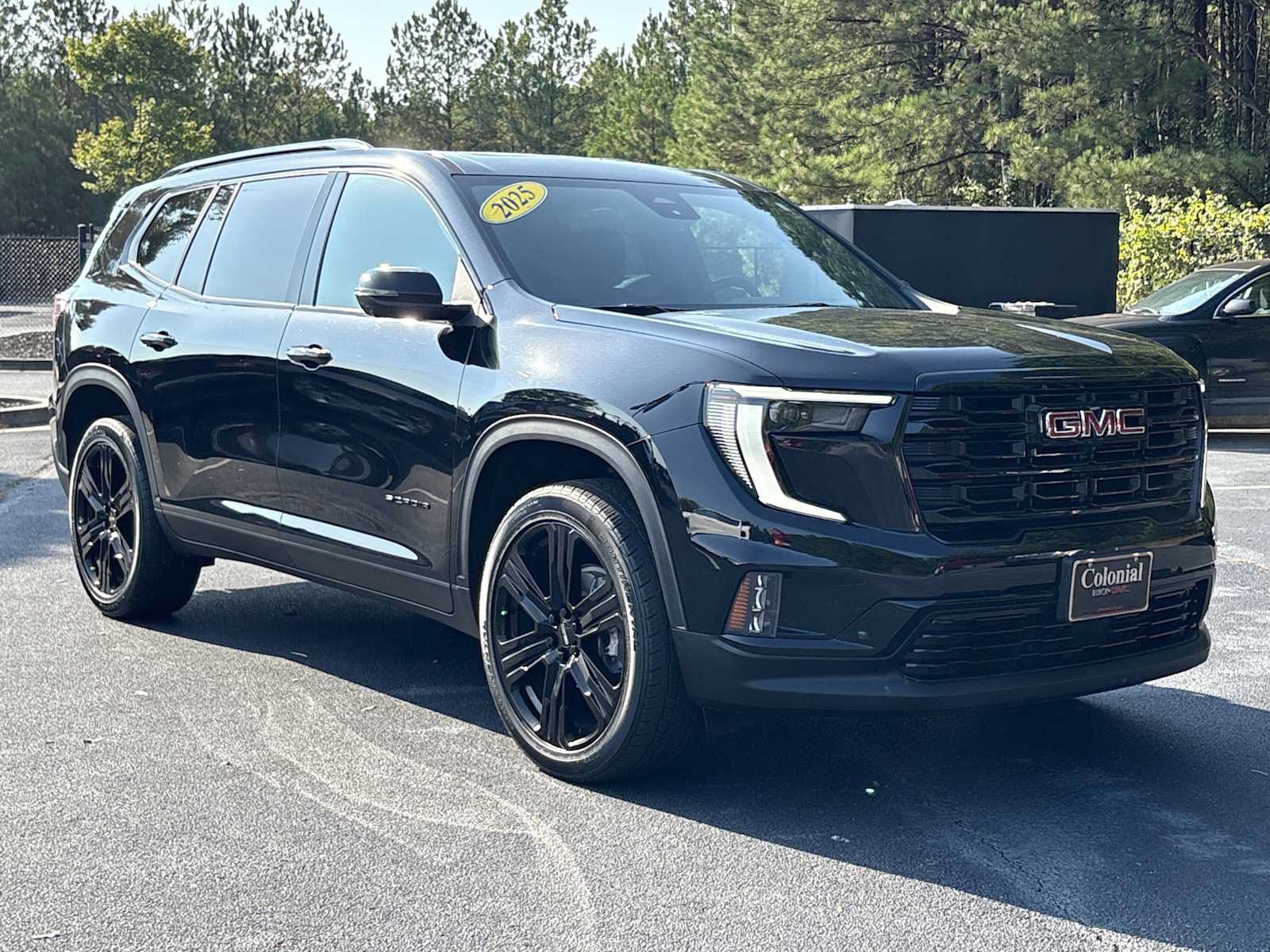 Used 2025 GMC Acadia Elevation w/ Elevation Premium Package FWD image 26