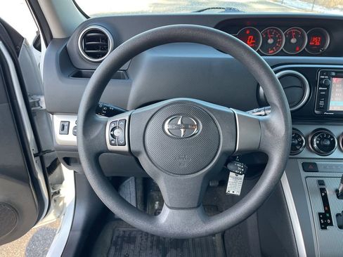 Used 2015 Scion xB image 15