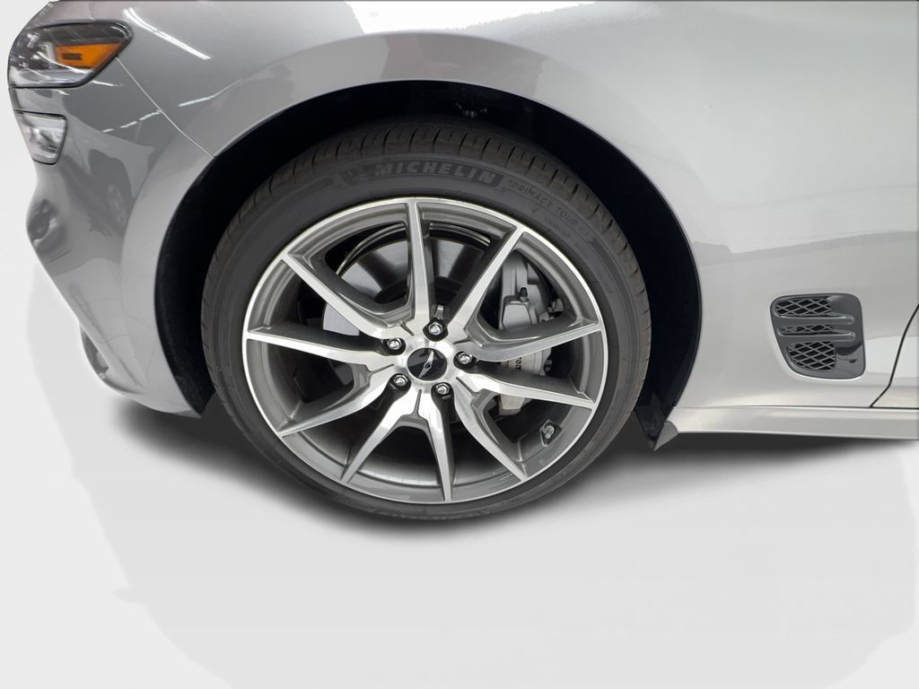 Used 2026 Genesis G70 2.5T RWD image 11