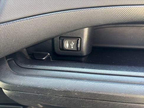 Used 2018 Toyota Prius C Two FWD image 52