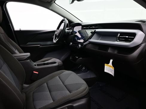 New 2027 Chevrolet Bolt LT w/ Comfort Package FWD image 10