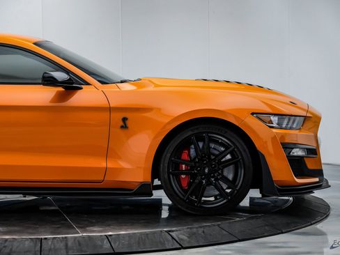 Used 2021 Ford Mustang Shelby GT500 w/ Technology Package image 22