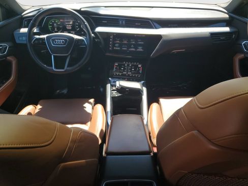 Used 2022 Audi e-tron Chronos AWD/4WD image 7