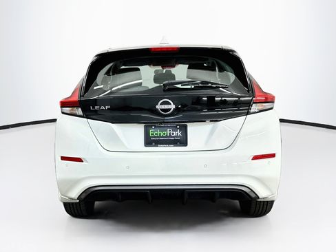 Used 2025 Nissan Leaf S FWD image 7