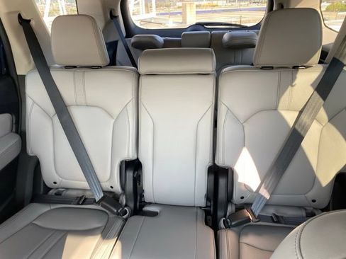 Certified 2025 Honda Pilot EX-L image 26