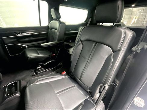 Used 2022 Jeep Wagoneer Series III w/ Convenience Group I image 25