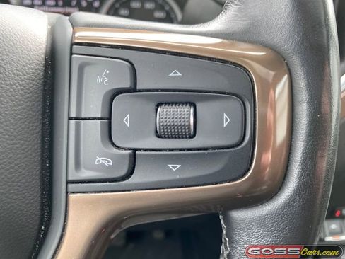 Used 2021 Chevrolet Silverado 1500 High Country w/ Technology Package image 21