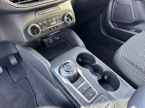 Used 2023 Ford Escape Active image 15