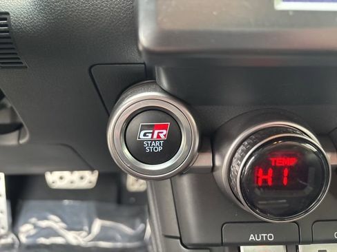 Certified 2023 Toyota GR86 Premium w/ ALL Weather Mat Package (TMS) image 28