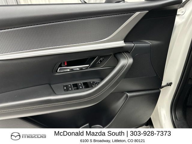 Certified 2025 MAZDA CX-70 Plug-In Hybrid w/ Premium Pkg AWD/4WD image 13