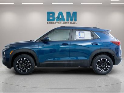 Used 2021 Chevrolet TrailBlazer LT w/ Premium Seating Package