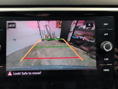 Used 2023 Volkswagen Atlas Cross Sport SEL R-Line AWD/4WD image 16
