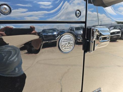 Used 2022 Jeep Gladiator Sport AWD/4WD image 26