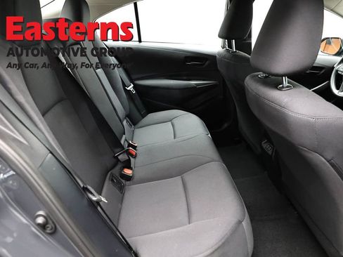 Used 2025 Toyota Corolla LE FWD image 22