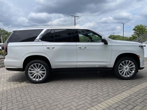 Certified 2024 Cadillac Escalade Premium Luxury w/ Performance Package AWD/4WD image 6