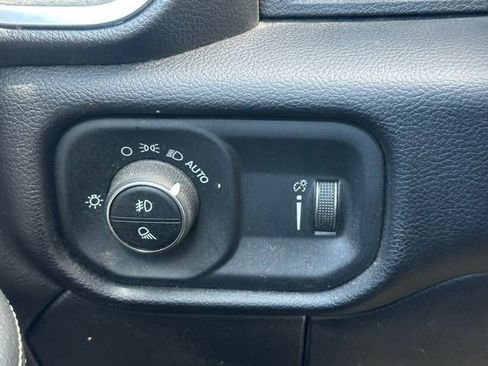 Used 2024 RAM 2500 Big Horn image 17