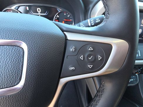 Used 2023 GMC Acadia Denali w/ Black Diamond Edition image 19