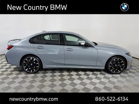 New 2026 BMW 330i xDrive Sedan w/ M Sport Package AWD/4WD image 8