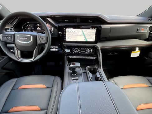 New 2025 GMC Sierra 1500 AT4 w/ AT4 Premium Package AWD/4WD image 5