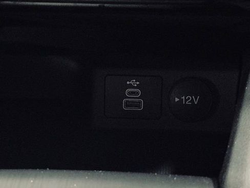 Used 2025 Ford Escape ST-Line w/ Tech Pack #1 image 24