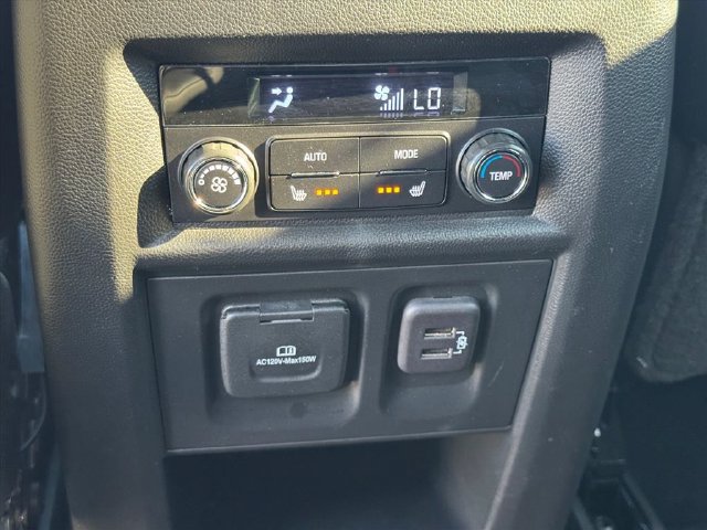 Used 2023 Chevrolet Traverse High Country w/ LPO, Floor Liner Package AWD/4WD image 14