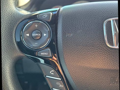 Used 2016 Honda Accord EX image 20