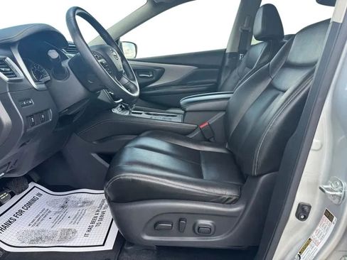 Used 2023 Nissan Murano SV AWD/4WD image 9