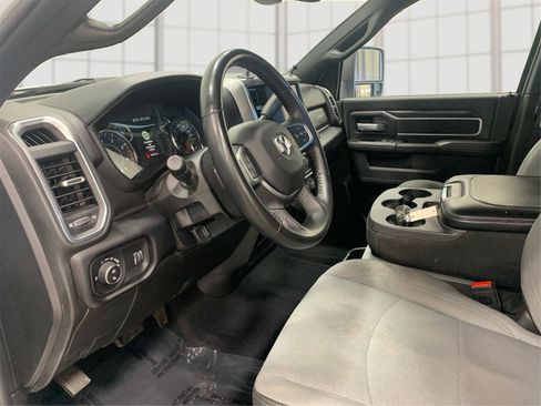 Used 2024 RAM 2500 Big Horn image 9