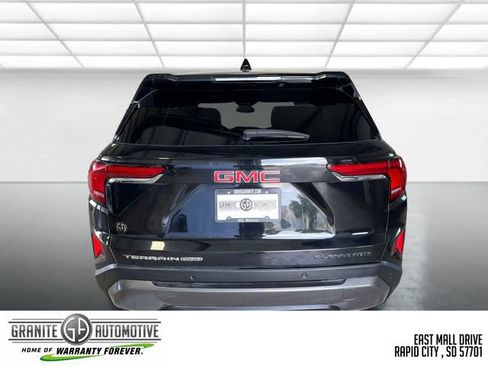 Used 2026 GMC Terrain Elevation AWD/4WD image 5
