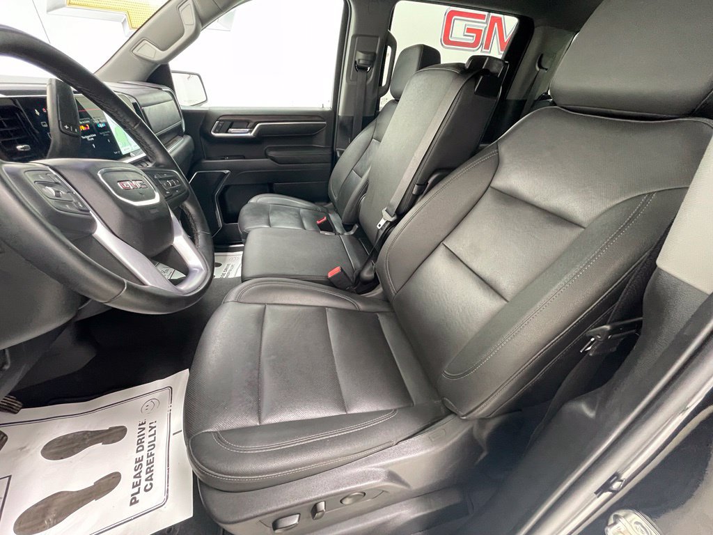 Used 2026 GMC Sierra 1500 SLT AWD/4WD image 15