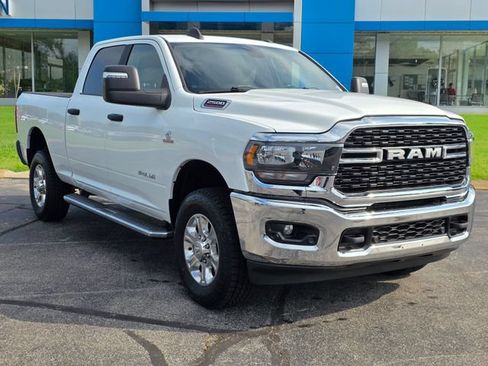 Used 2024 RAM 2500 Big Horn w/ Off Road Package AWD/4WD image 21