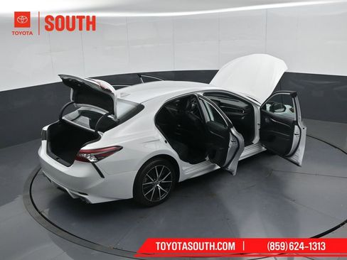 Used 2024 Toyota Camry SE FWD image 49